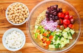 Healthy Mediterranean Quinoa Salad